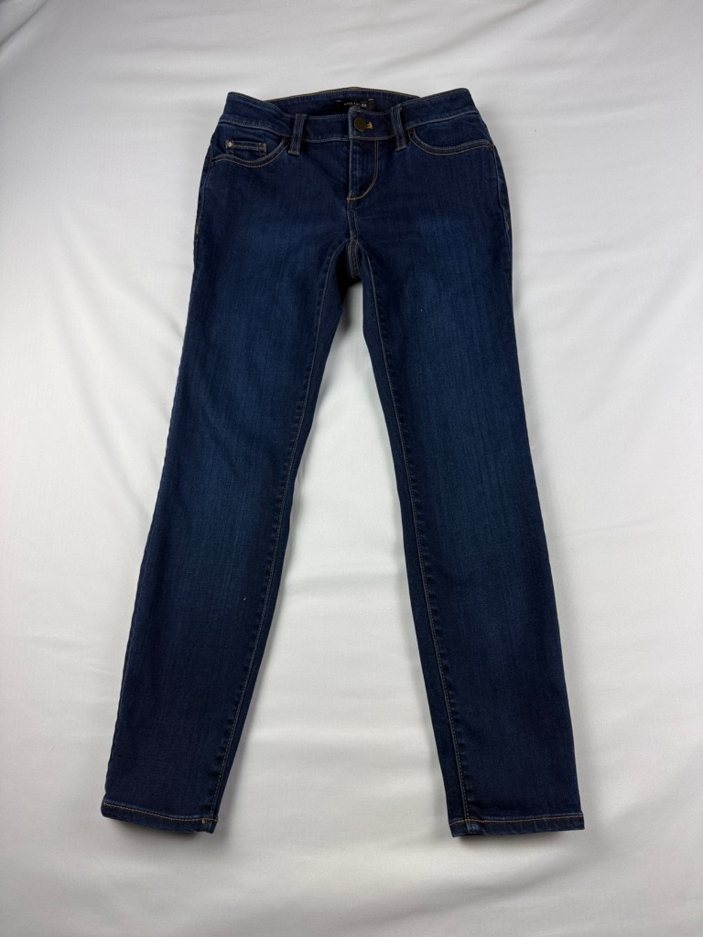 Ann Taylor The Skinny Ankle Dark Wash Jeans – Size 00P – Like New